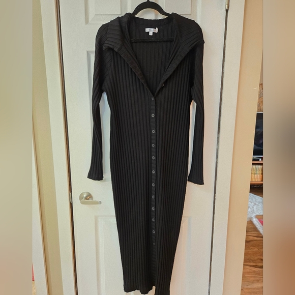 GOOD AMERICAN Wide Rib Button Down Midi Dress in Black GA6/US3X - Picture 2 of 5
